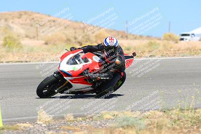 media/Oct-14-2023-TrackXperience (Sat) [[0517685739]]/Level 1/session 3 turn 2/